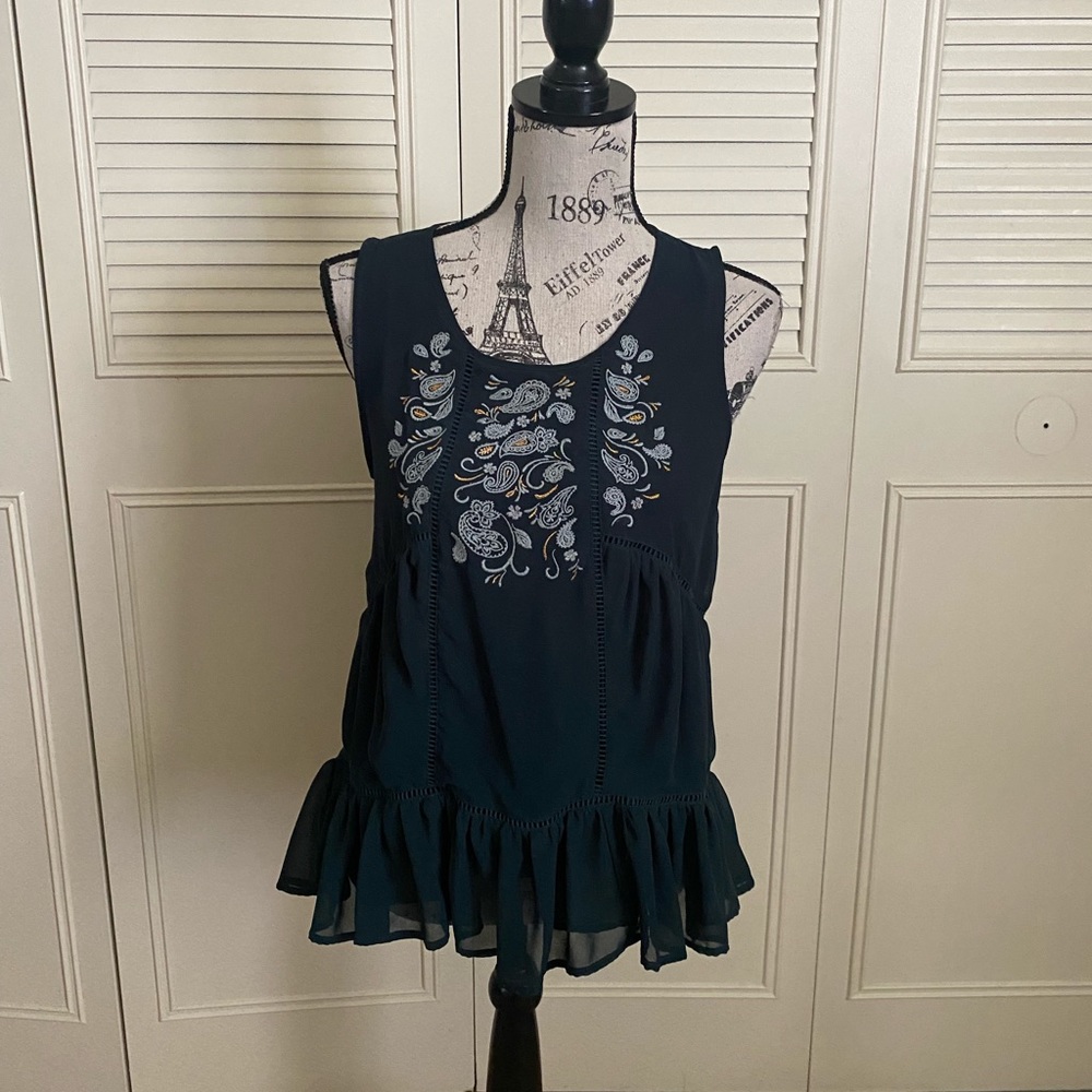 Knox rose boho embroidered paisley tank top peplum blouse green